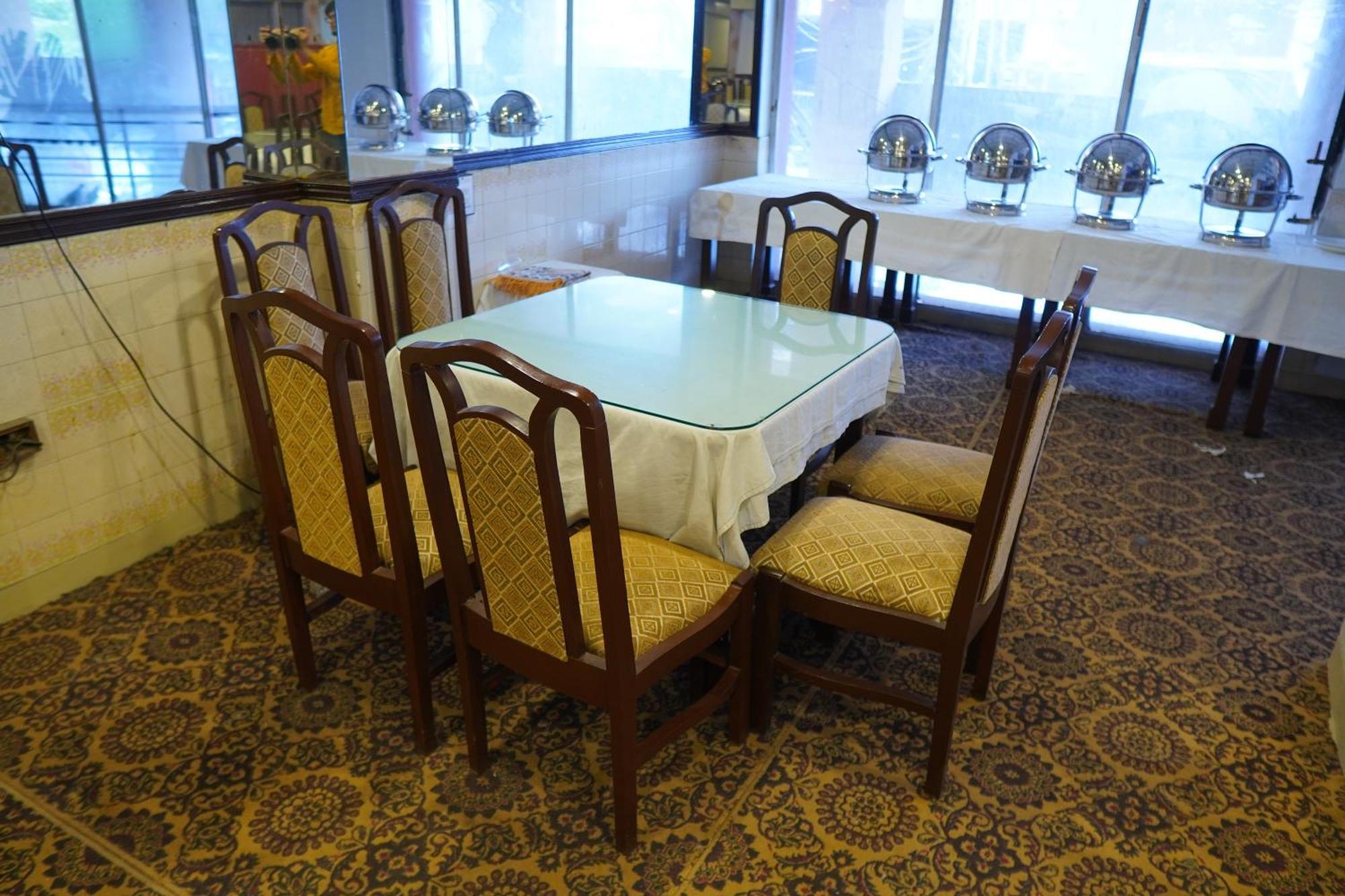 National Hotel 라호르 외부 사진